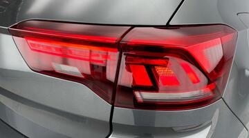 2022 Volkswagen TSI R-Line Euro 6 5-door (Grey) - Image: 27