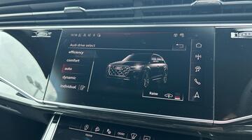 2025 Audi 4.0 TFSI V8 Black Edition Tiptronic quattro Euro 6 5-door (White) - Image: 33