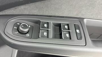 2025 Volkswagen TSI R-Line Euro 6 5-door (Grey) - Image: 19