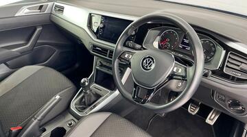 2021 Volkswagen 1.0 TSI Active Euro 6 5-door (Blue) - Image: 6