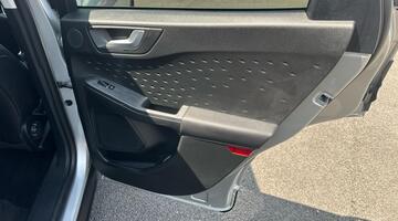 2020 Ford 2.0 EcoBlue MHEV Titanium First Edition Euro 6 5-door (Silver) - Image: 29