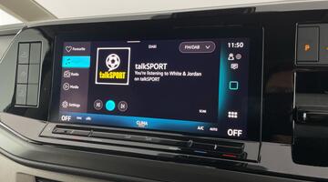 2024 Volkswagen 2.0 TSI Coast DSG Euro 6 4-door (Black) - Image: 22