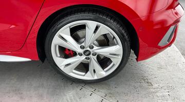 2023 Audi 2.0 TFSI Sportback S Tronic quattro Euro 6 5-door (Red) - Image: 33