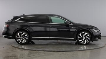 2024 Volkswagen TSI 13kWh R-Line Shooting Brake DSG Euro 6 5-door (Black) - Image: 4