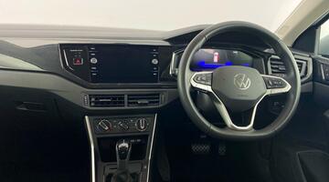 2025 Volkswagen 1.0 TSI Match DSG Euro 6 5-door (Silver) - Image: 8