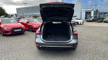 2025 Audi 100kWh Edition 1 Auto quattro 5-door (Grey) - Image: 19