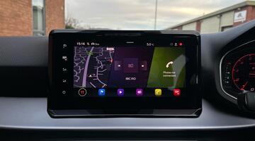 2022 SEAT 1.0 TSI XCELLENCE Lux DSG Euro 6 5-door (Red) - Image: 7