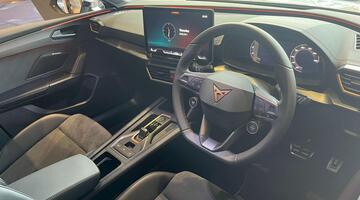 2025 CUPRA EHybrid 25.8kWh VZ1 DSG Euro 6 5-door (Grey) - Image: 17