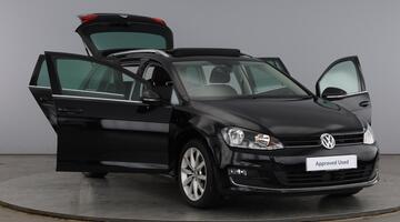 2016 Volkswagen TSI BlueMotion Tech GT Euro 6 5-door (Black) - Image: 9