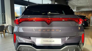 2025 CUPRA ETSI V1 DSG Euro 6 5-door (Unlisted) - Image: 3