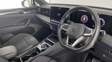 2024 Volkswagen 2.0 TDI R-Line DSG Euro 6 5-door (White) - Image: 6