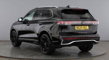 2025 Volkswagen ETSI MHEV R-Line DSG Euro 6 5-door (Black) - Image: 3