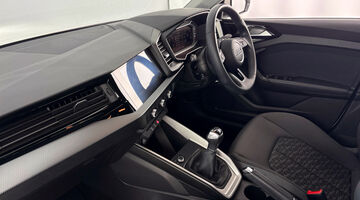 2022 Audi 1.0 TFSI 25 Sport Sportback Euro 6 5-door (White) - Image: 2