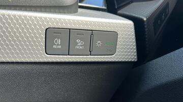 2025 Audi 1.0 TFSI 30 S line Sportback S Tronic Euro 6 5-door (Black) - Image: 22