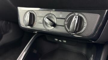 2023 Škoda 1.0 TSI Colour Edition Euro 6 5-door (White) - Image: 14