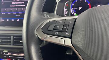 2022 Volkswagen 1.0 TSI R-Line DSG Euro 6 5-door (Silver) - Image: 21