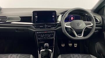 2025 Volkswagen TSI Black Edition Euro 6 5-door (White) - Image: 8