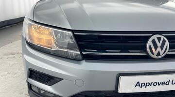 2019 Volkswagen 2.0 TDI Match 4Motion Euro 6 5-door (Silver) - Image: 39