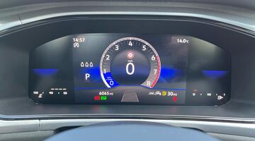 2025 Volkswagen TSI Match DSG Euro 6 5-door (Black) - Image: 12