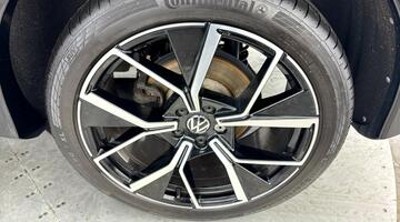 2024 Volkswagen 2.0 TDI R-Line DSG Euro 6 5-door (Grey) - Image: 35