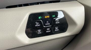 2024 Volkswagen 2.0 TSI Coast DSG Euro 6 4-door (Black) - Image: 20