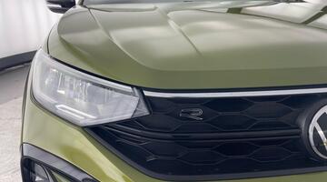 2024 Volkswagen TSI R-Line DSG Euro 6 5-door (Green) - Image: 42