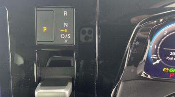 2025 Volkswagen 2.0 TDI Style Long MPV DSG Euro 6 5-door (Grey) - Image: 17