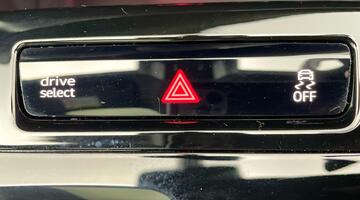 2025 Audi 100kWh Edition 1 Auto quattro 5-door (Black) - Image: 15