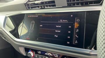 2025 Audi TFSI CoD 35 S line S Tronic Euro 6 5-door (Black) - Image: 16