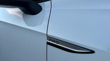 2021 Volkswagen Pro Performance 77kWh Max Auto 5-door (White) - Image: 13