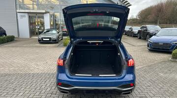 2025 Audi 2.0 TFSI S line S Tronic Euro 6 5-door (Blue) - Image: 18