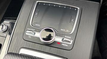 2020 Audi 2.0 TFSI 45 Black Edition S Tronic quattro Euro 6 5-door (Black) - Image: 13