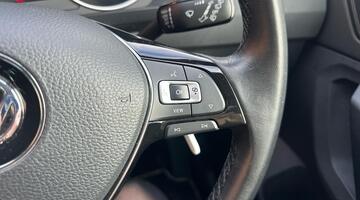 2020 Volkswagen 2.0 TDI Match 4Motion Euro 6 5-door (Grey) - Image: 38