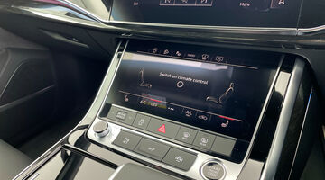 2025 Audi 3.0 TDI V6 50 Black Edition Tiptronic quattro Euro 6 5-door (Black) - Image: 17