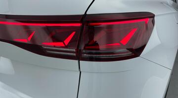 2023 Volkswagen 3.0 TDI V6 Black Edition Tiptronic 4Motion Euro 6 5-door (White) - Image: 32