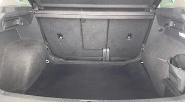 2022 Volkswagen TSI Active Euro 6 5-door (White) - Image: 32