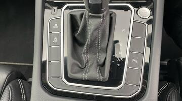 2022 Volkswagen TSI EVO R-Line DSG Euro 6 5-door (Grey) - Image: 25