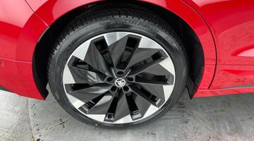 2023 Škoda 82kWh 80x SportLine Auto 4WD 5-door (DC125kW) (Red) - Image: 17