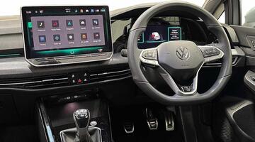 2025 Volkswagen TSI R-Line Euro 6 5-door (Silver) - Image: 2