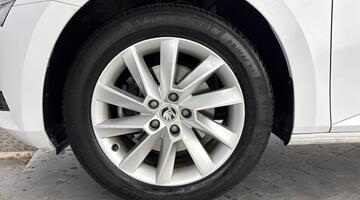 2024 Škoda 2.0 TDI SE DSG Euro 6 5-door (White) - Image: 6