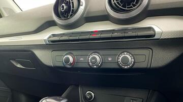 2022 Audi TFSI CoD 35 Sport S Tronic Euro 6 5-door (Red) - Image: 13