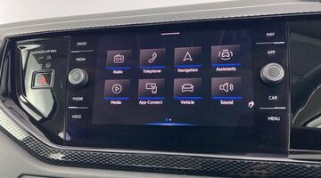 2022 Volkswagen 1.0 TSI Life Euro 6 5-door (Blue) - Image: 18