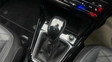 2025 Volkswagen TSI EVO R-Line DSG Euro 6 5-door (Silver) - Image: 30