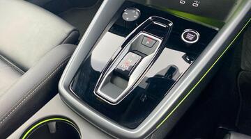 2025 Audi TFSI 35 Black Edition Sportback S Tronic Euro 6 5-door (Green) - Image: 14