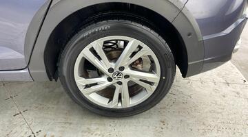 2022 Volkswagen 1.0 TSI R-Line DSG Euro 6 5-door (Grey) - Image: 32
