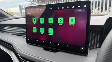 2025 Škoda 2.0 TSI SportLine DSG Euro 6 5-door (Black) - Image: 7