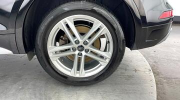 2022 Audi 2.0 TDI 40 S line S Tronic quattro Euro 6 5-door (Black) - Image: 34