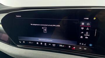 2025 Audi 100kWh Edition 1 Auto quattro 5-door (Black) - Image: 26