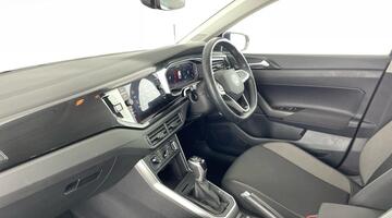 2022 Volkswagen 1.0 TSI Life DSG Euro 6 5-door (Unlisted) - Image: 2