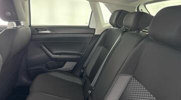 2021 Volkswagen 1.0 TSI Active Euro 6 5-door (White) - Image: 30